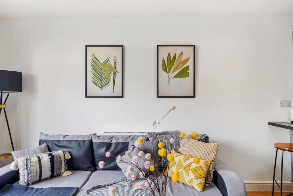 Apartment Lovely Gem - Sleeps 22