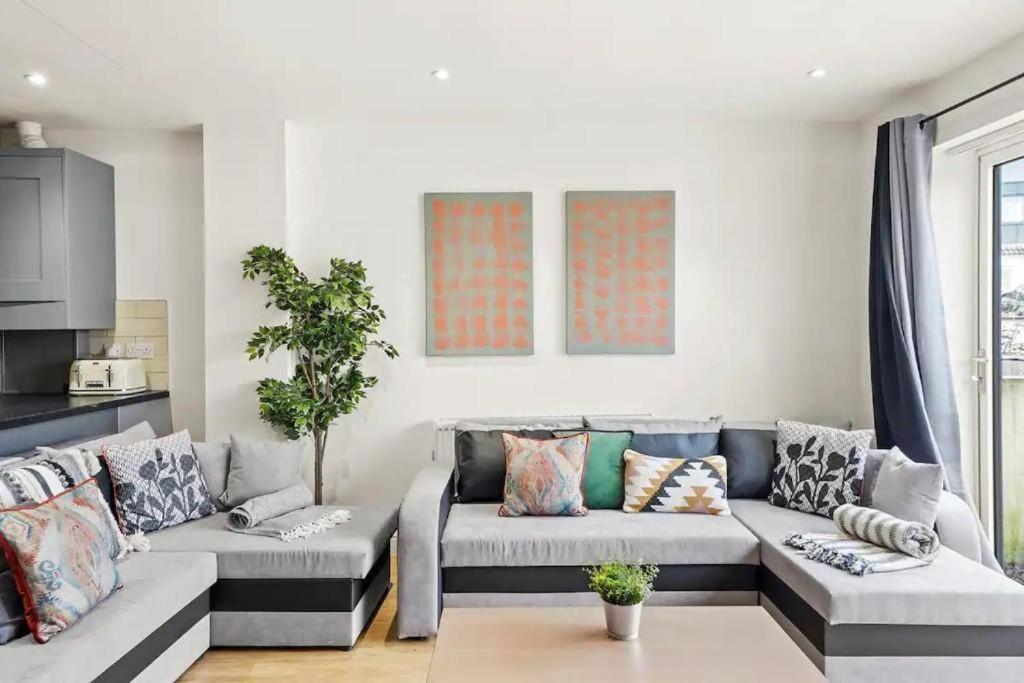 Lovely Gem - Sleeps 22